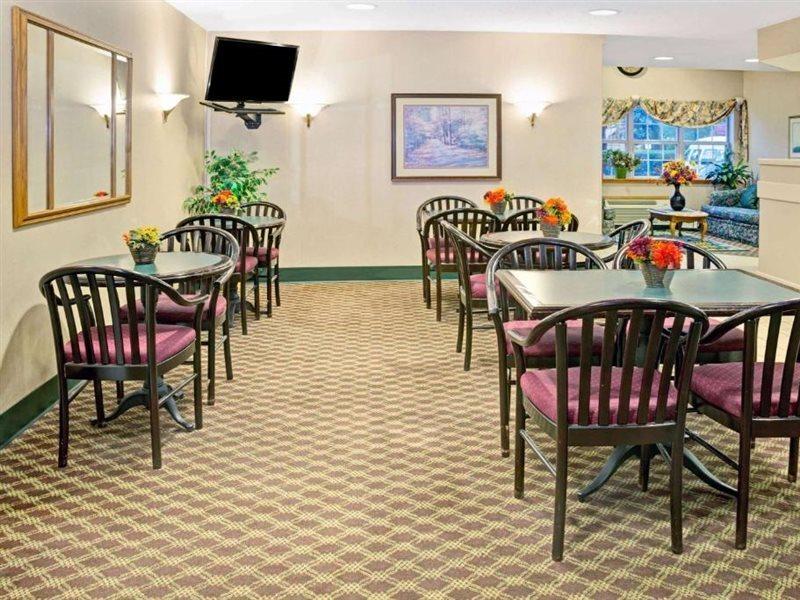 Microtel Inn By Wyndham Raleigh-Durham Airport Morrisville Ngoại thất bức ảnh