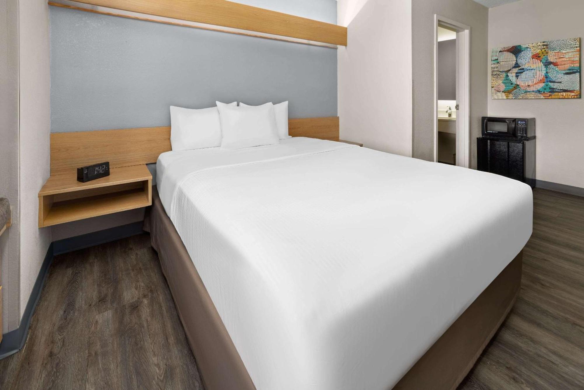 Microtel Inn By Wyndham Raleigh-Durham Airport Morrisville Ngoại thất bức ảnh